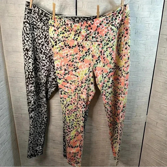 ZELOS animal, print leggings, 2 pair 1 black-and-white 1 bright colors plus size - Picture 1 of 12